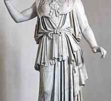 Атина - богиня на войната и мъдростта в гръцката митология