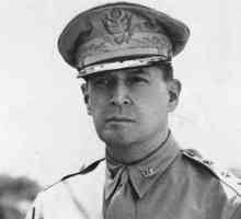 Американският командир Дъглас МакАртър: биография