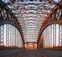 Болшекченски мост на Санкт Петербург: между миналото и бъдещето