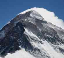 Къде е Еверест - най-високата планина на планетата