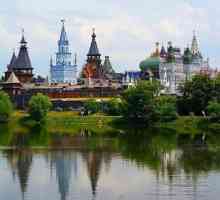 Къде в Москва да отида за разходка с лодка: Екатеринински езеро, парк "Царицо", зона за…