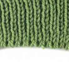 Италиански набор от бримки с игли за плетене: ръб на фабриката с ръчно плетене