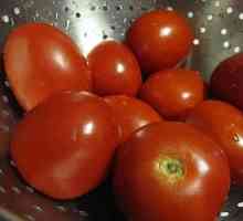 Как да направите доматите в собствения си сок: две възможности