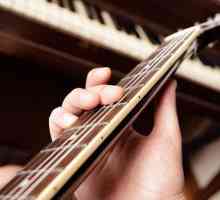 Как да настроите китара без музикално обучение
