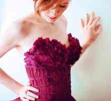 Как да направите рокля от велпапе хартия: майсторски клас