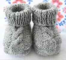 Как да плета чорапи за деца с игли за плетене? Отпуснете чорапите за деца с игли за плетене