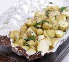 Картофи в фолио: бързо и много вкусно
