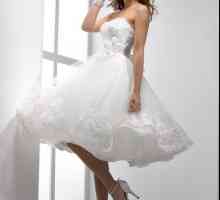 Модни къси сватбени рокли