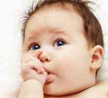 Пръст в устата на детето: как да отбиете?