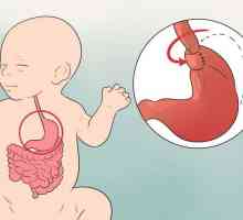 Защо новородено бебе хълцане? причини