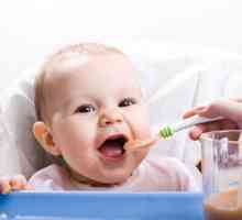 Защо бебето изплюва след хранене на сместа? Съвети за младите майки