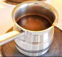 Подробности за това как да приготвяте кафе в тиган и лъжица (турка)