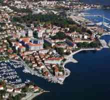 Порто Черна гора (Черна гора) - яхтено пристанище в град Тиват на брега на залива Котор