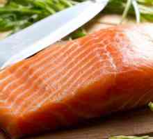 Прости рецепти за салати с червена риба