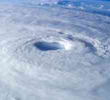 Разрушителни урагани в Русия: причини, последици