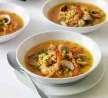 Рецептата за супа от морски дарове: много полезна, вкусна и задоволяваща