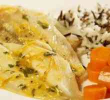 Риба с моркови и лук във фурната: рецептата за готвене. Как да се пекат риба с моркови и лук във…