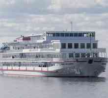 "Санкт Петербург" - моторен кораб с повишен комфорт. Истински плаващ хотел!