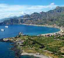 Sicily, Giardini-Naxos: описание, характеристики, хотели, атракции и прегледи