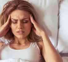 Тежко главоболие и гадене: причини при жените