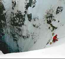 Снежна пещера в Абхазия: снимка, описание