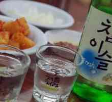 Соджу е традиционна корейска алкохолна напитка. Какъв е вкусът на соята и как да пиете корейска…