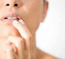 Точките на устните са червени: причините за появата и начините на лечение