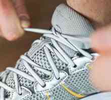 Научете как да прилепвате обувките на маратонките