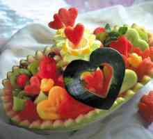 Орнаменти от плодове: снимка. Декориране на торти с плодове