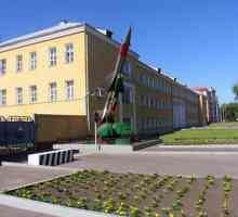 Военно училище Ярославл: адрес, ревюта