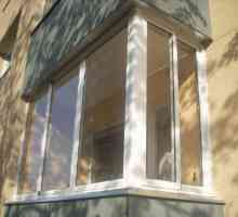 Остъклен балкон - добра защита от атмосферни влияния