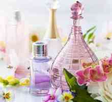 Женски флорален парфюм