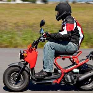 50-Сc мотоциклети, скутери: преглед, технически спецификации, независимо дали имате нужда от правото