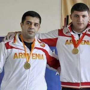 Андраник Карапетян (вдигане на тежести) - известен спортист