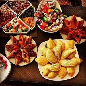 Азербайджански сладкиши: прости рецепти за готвене