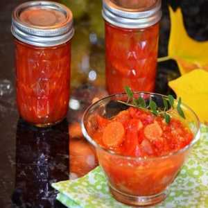 Буркани с мирис на лятото и фантастичен цвят - lecho за зимата на пипер и домат