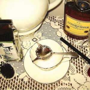 Чай с коняк: полза, вреда, правила за употреба и различни методи за приготвяне