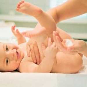Цинк маз за новородени: доказано лекарство за дерматит