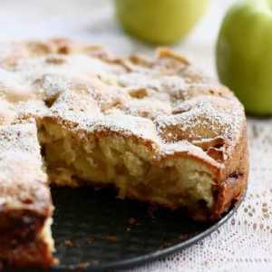 Диетична шарлота с ябълки: рецепта, калорично съдържание