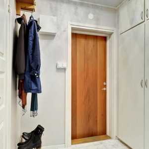 Дизайн на коридора в малък апартамент: създайте удобно място