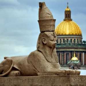 Забележителности на Санкт Петербург: сфинксовете на университетския бряг