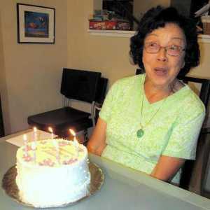 Психически поздравления за баба си от внучката си на годишнината си