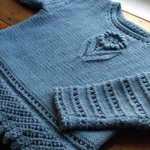 Пуловери за момичета, игли за плетене: идеи за вдъхновение