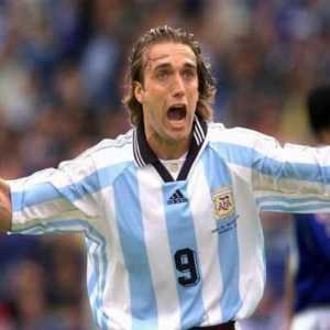 Габриел Батистута - аржентински футболист, напред: биография, спортна кариера