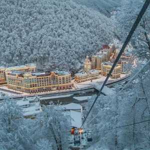 Ски Курорт `Rosa-Khutor`: коментари за ски, писти и хотели