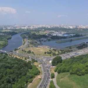 Гребен канал в Krylatskoe. Грей канали в Нижни Новгород и Ростов на Дон