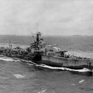 Gremyaschy (разрушител на Северния флот) по време на военните години