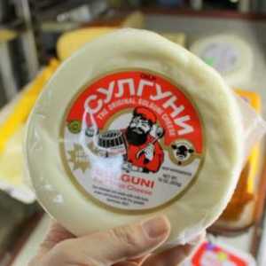 Грузински сирене Suluguni: полза и вреда на кисело мляко
