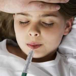 Инфекциозна мононуклеоза при дете: симптоми и лечение