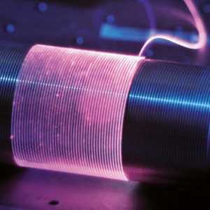 Ytterbium fiber laser: устройство, принцип на работа, мощност, производство, приложение